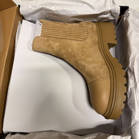 Marc Fisher Ltd. Women's Almond Toe Stretch Platform Booties Size 9.5 NEW - Picture 2 of 5